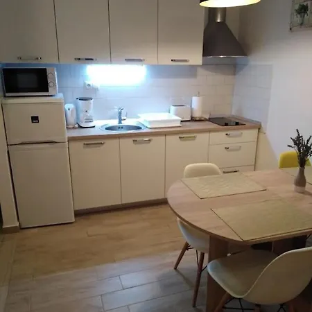 Sunny Day Apartment *