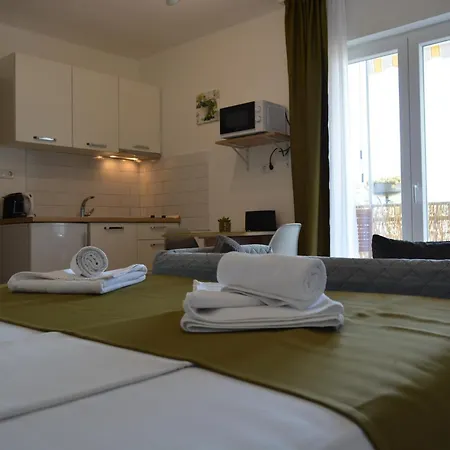 Apartment Sunny Day Tribunj (Sibenik-Knin)