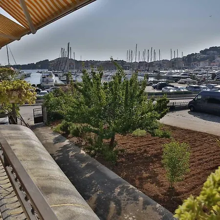 Sunny Day Apartment Tribunj (Sibenik-Knin)