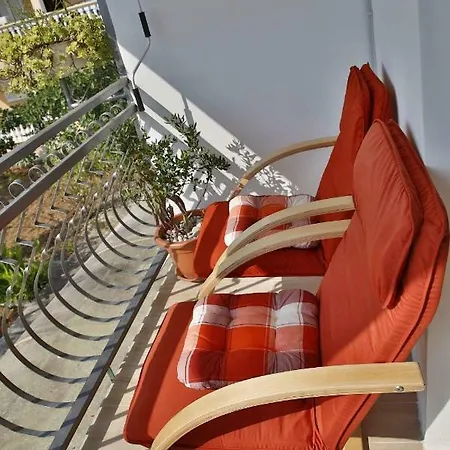 Sunny Day Apartment *