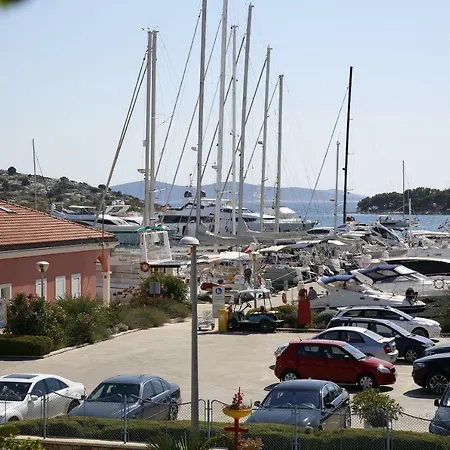 Sunny Day * Tribunj (Sibenik-Knin)