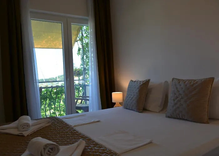 Sunny Day Apartament Tribalj