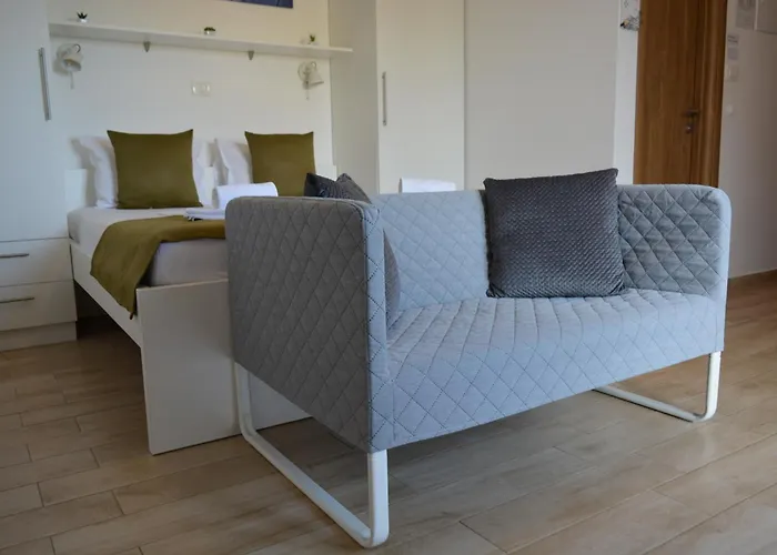 Sunny Day Apartman Tribalj